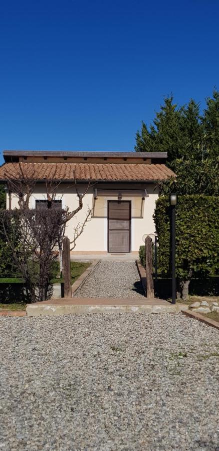 Agriturismo La Mandragola Relais โครโตเน ภายนอก รูปภาพ